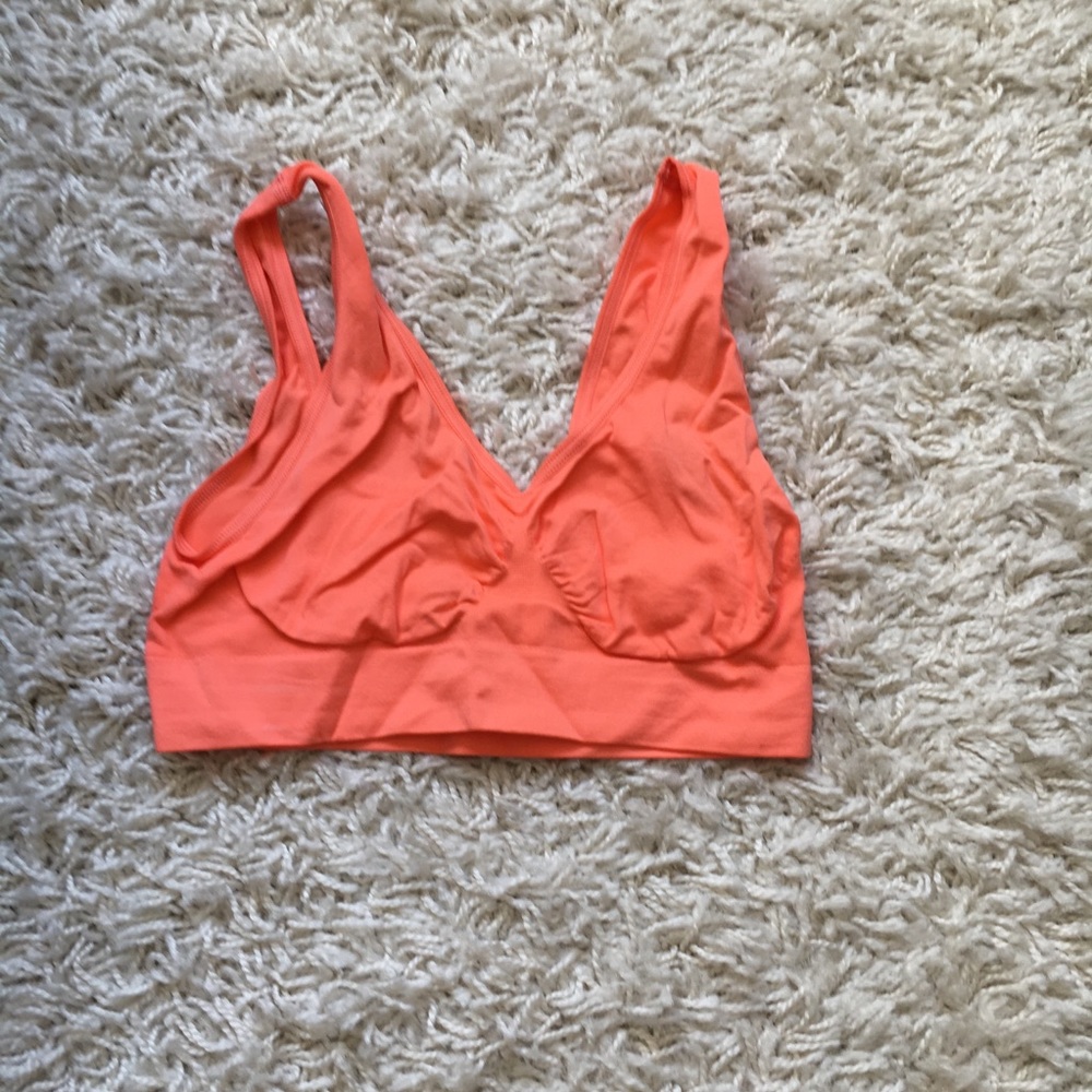 Women’s Yoga Top